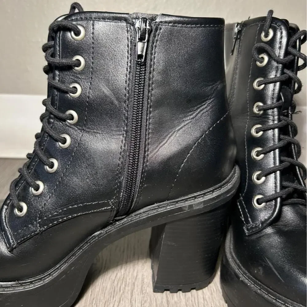 Soda black leather lace up platform boot